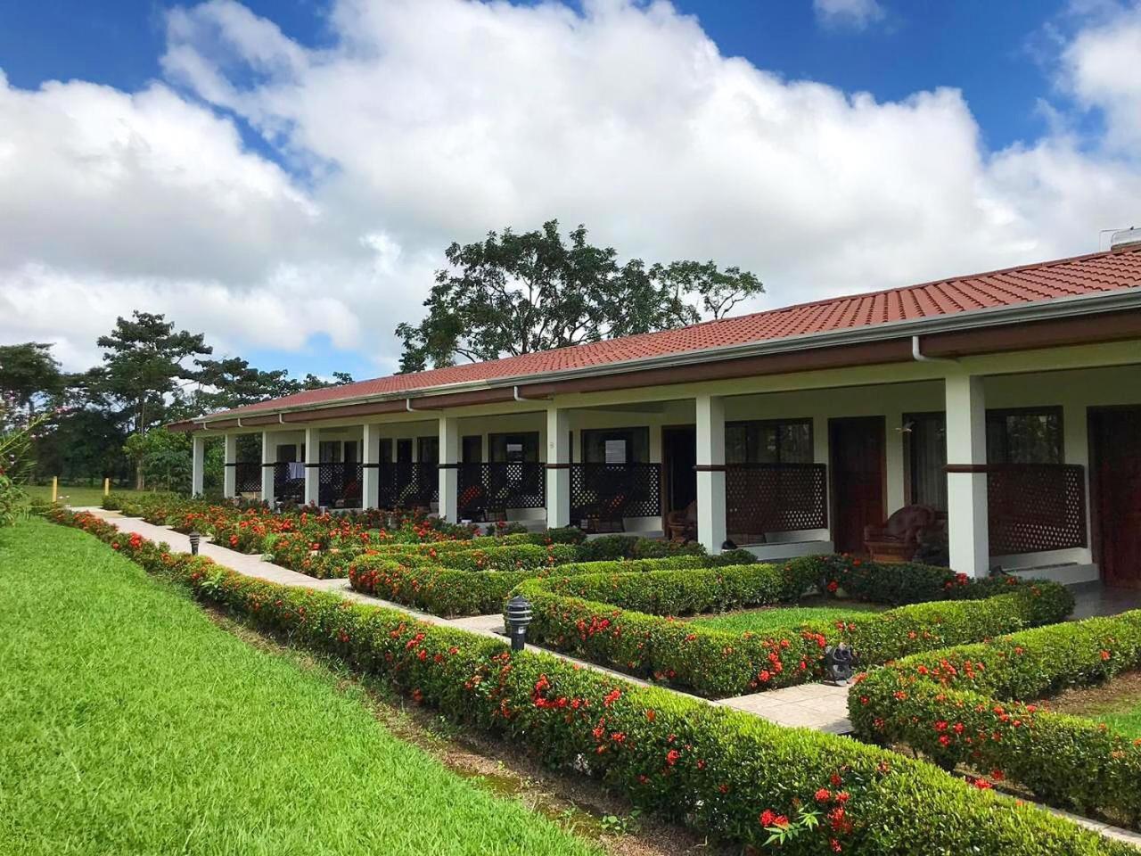 Hotel La Pradera Del Arenal La Fortuna Exterior photo