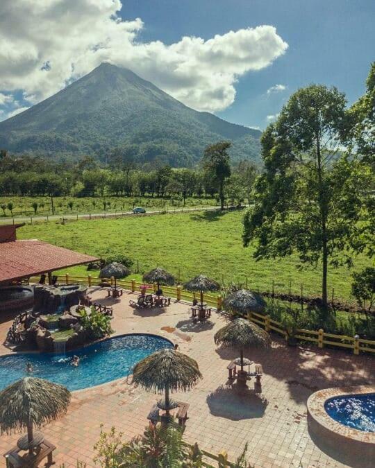 Hotel La Pradera Del Arenal La Fortuna Exterior photo